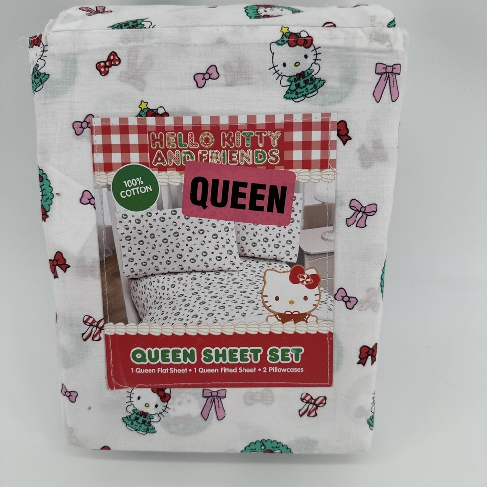 Sanrio Hello Kitty And Friends Queen Size Sheet Set Christmas‎ Wreaths NEW